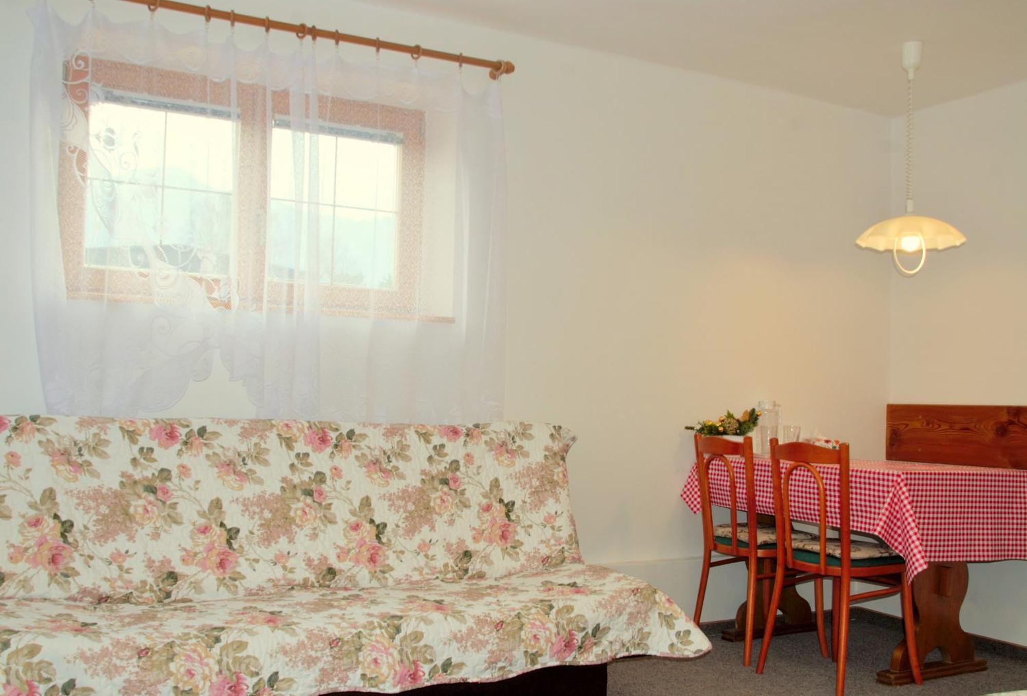 Privat Nika Hotel Zavazna Poruba Bilik gambar